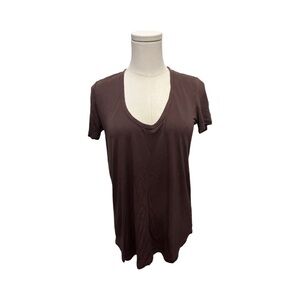 Wilfred free Aritzia brown v-neck tshirt- size XS